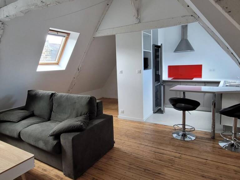 Appartement Saint Brieuc 2 pièces 27.30 m2 (60m² au sol) — photo 1
