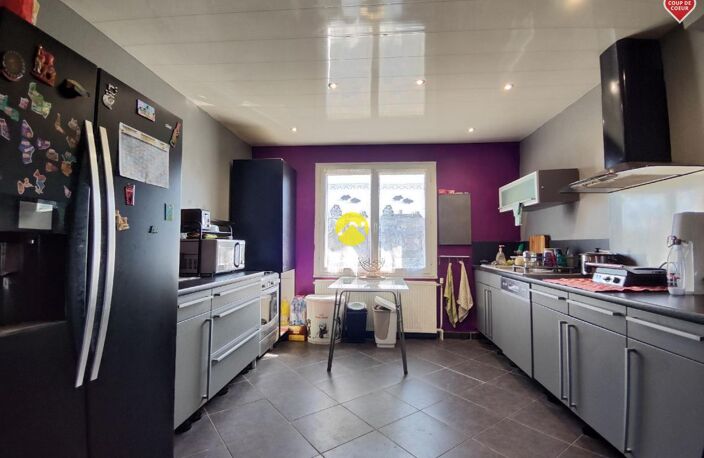 PAVILLON SUR SOUS-SOL T7 150 m²  — photo 2