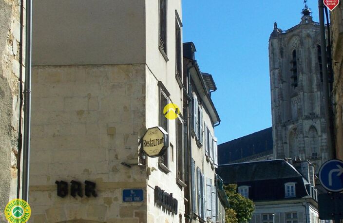  INVESTISSEUR  IMMEUBLE + COMMERCE  — photo 2