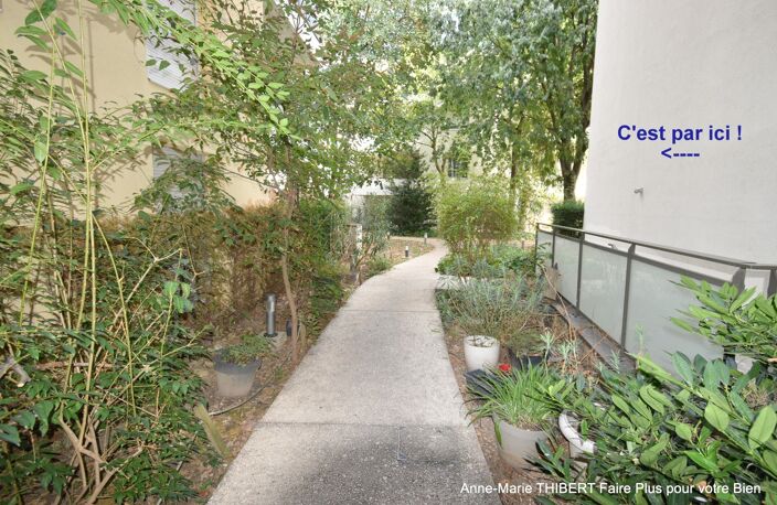 Appartement à vendre 3 pièces LYON 8EME ARRONDISSEMENT (69) avec grand garage — photo 3