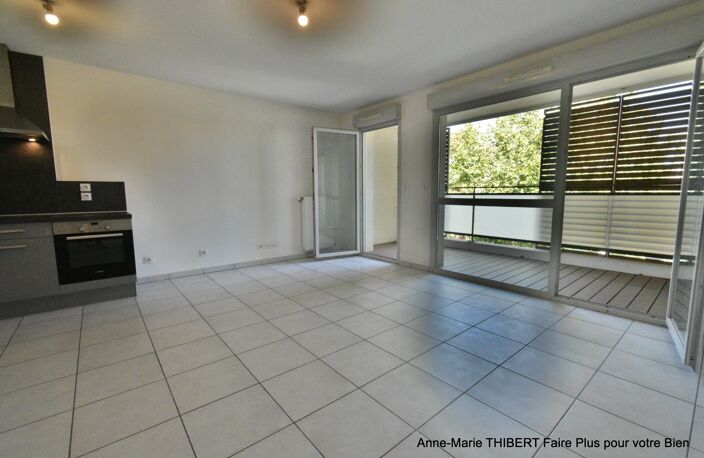 Appartement à vendre 3 pièces LYON 8EME ARRONDISSEMENT (69) avec grand garage — photo 5