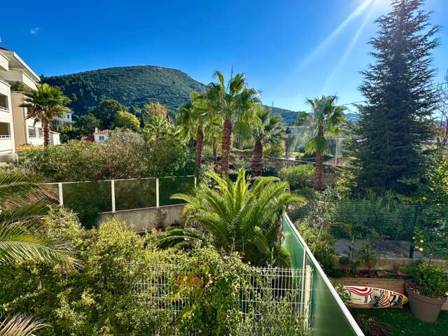 T3 de charme avec Terrasse et Box en sus – Marseille 9e, Traverse Regny – secteur Cabot / Saint-Tronc — photo du bien