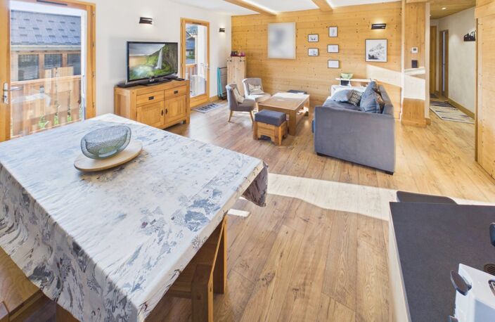 Appartement à vendre 4 pièces SAMOENS (74) — photo 2