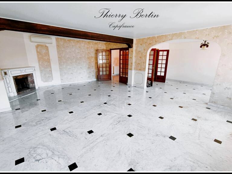 Appartement à vendre 4 pièces SAINT RAPHAEL (83) — photo 1