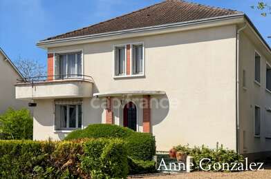 Maison 12 pièces 275500 €