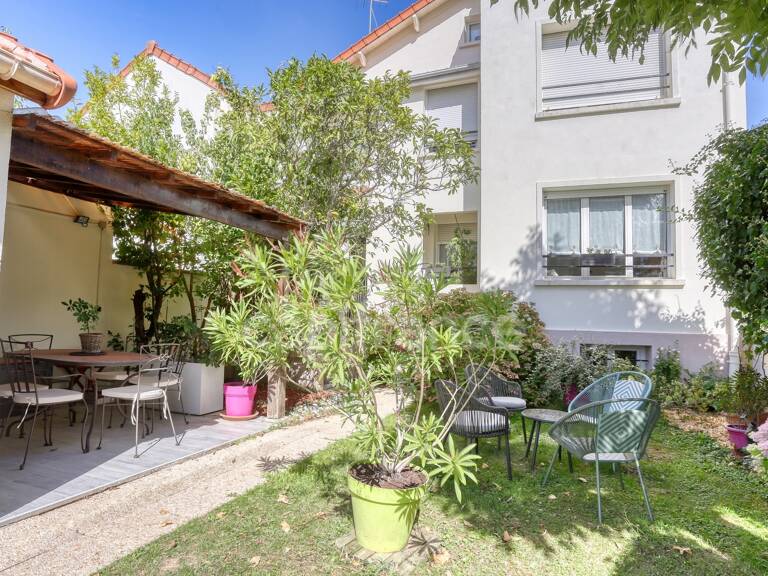 CLAMART – JARDIN PARISIEN | MAISON AVEC JARDIN PLEIN SUD ET GARAGE — photo 1