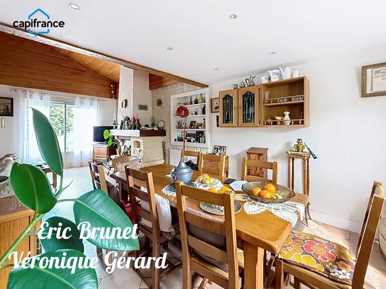 EN EXCLUSIVITE à PRIGONRIEUX Maison de 116 M² 4 chambres, Sous-Sol et Garages — photo 1