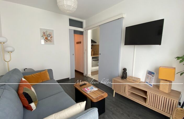Appartement à vendre 2 pièces LES SABLES D'OLONNE (85), hyper centre, à deux pas de la plage, du remblai et des commerces — photo 2