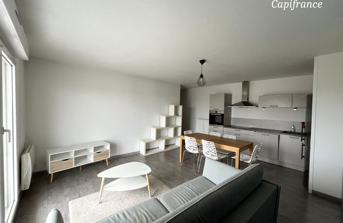 Coup de cœur - T2 Lumineux avec balcon plein Sud et Place de parking sécurisée — photo 2