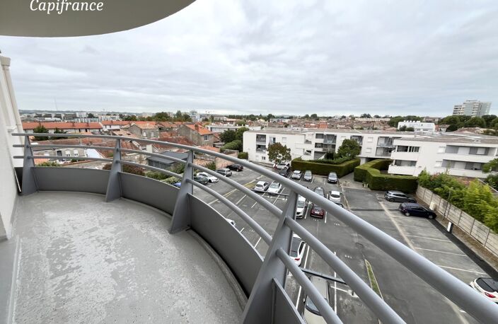 Coup de cœur - T2 Lumineux avec balcon plein Sud et Place de parking sécurisée — photo 5