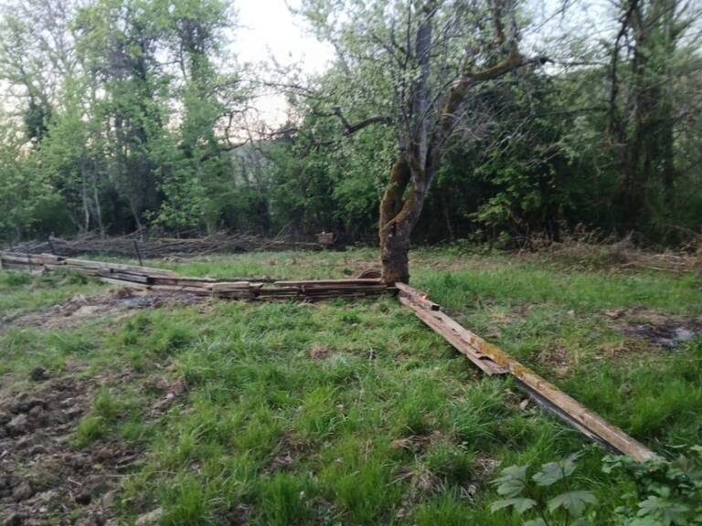 TERRAIN DE LOISIR DE 6 835 M2 À ARS-SUR-MOSELLE — photo 1