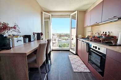 Appartement 4 pièces 114000 €