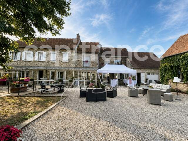 Dpt Eure (27), à vendre proche Bonnières sur Seine  maison P12 — photo du bien