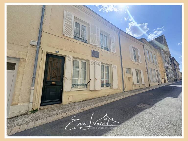 Maison à vendre 8 pièces SAINT MAIXENT L'ECOLE (79) — photo 1