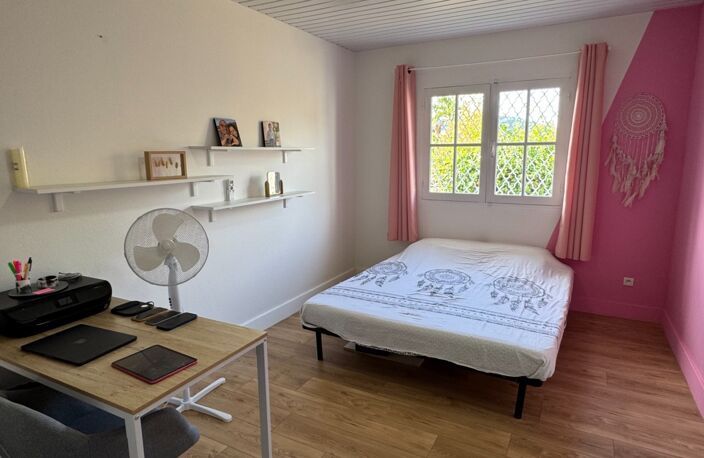 Une maison clé en main qui n'attend plus que vous (973) — photo 4