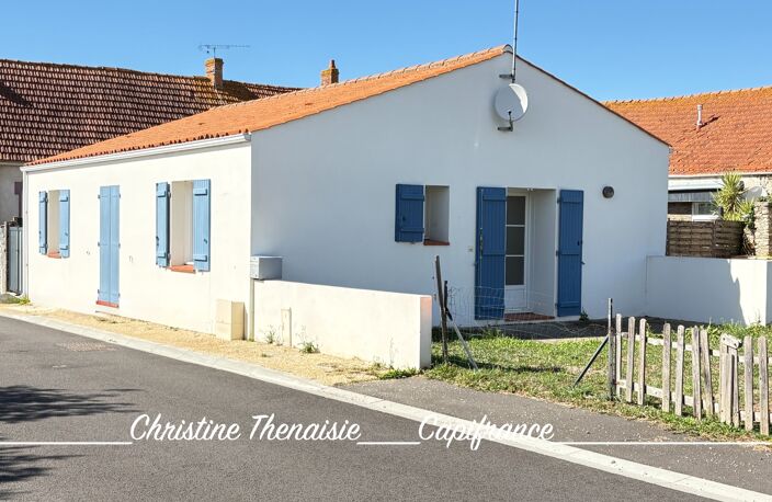 Maison à vendre 3 pièces coeur de ville avec terrain BEAUVOIR SUR MER (85) — photo 2
