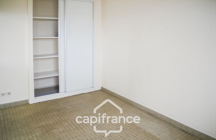 LOCAL D’ACTIVITÉ 221 m² + TERRAIN 959 m² – ACCÈS POIDS LOURDS – SAINT-MARCEL / CHALON-SUR-SAÔNE — photo 5