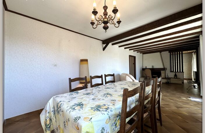 Le Passage, maison de plain-pied de 93m² avec garage, jardin et abri en dur — photo 3