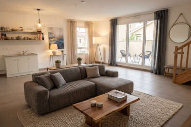 Appartement 5 pièces 1121 €