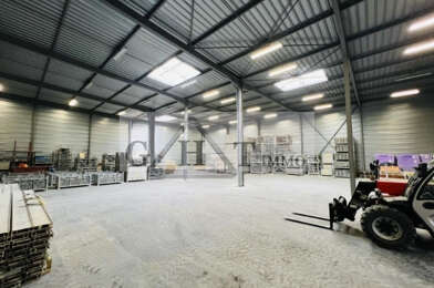 Local industriel  7200 €