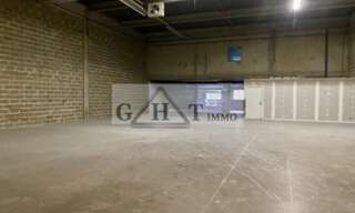 Local industriel  547 m² à louer à Gennevilliers (92230)