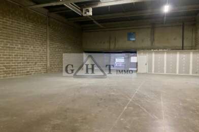 Local industriel  6840 €