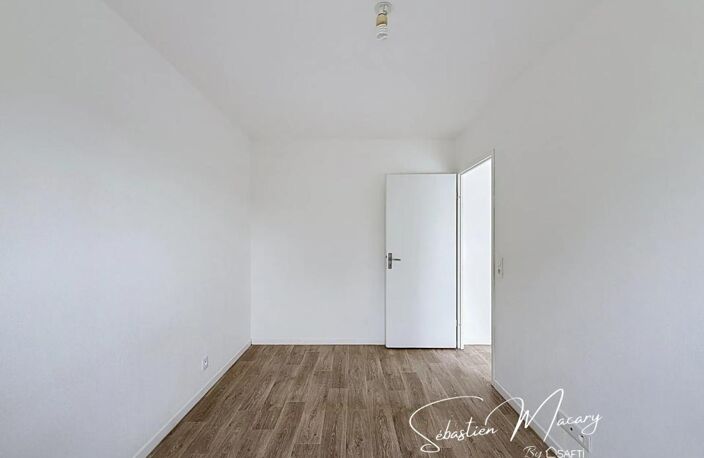 Appartement de 2 pièces de 42 m² à Fargues-Saint-Hilaire — photo 5