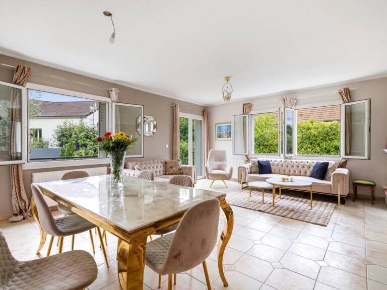 Maison de 5 pièces de 117 m² à Savigny-sur-Orge — photo 1