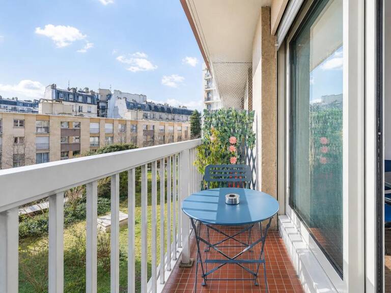 Lumineux 3 pièces avec balcon à Paris — photo 1