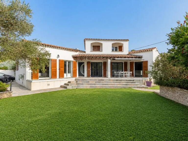 Maison de 7 pièces de 186 m² avec piscine à Saint-Victoret — photo 1