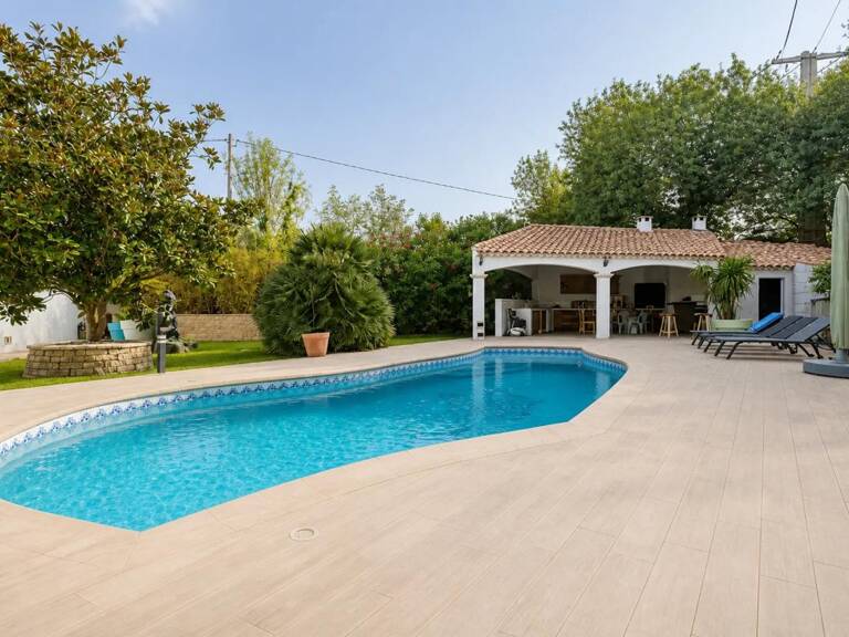Maison de 7 pièces de 186 m² avec piscine à Saint-Victoret — photo 1