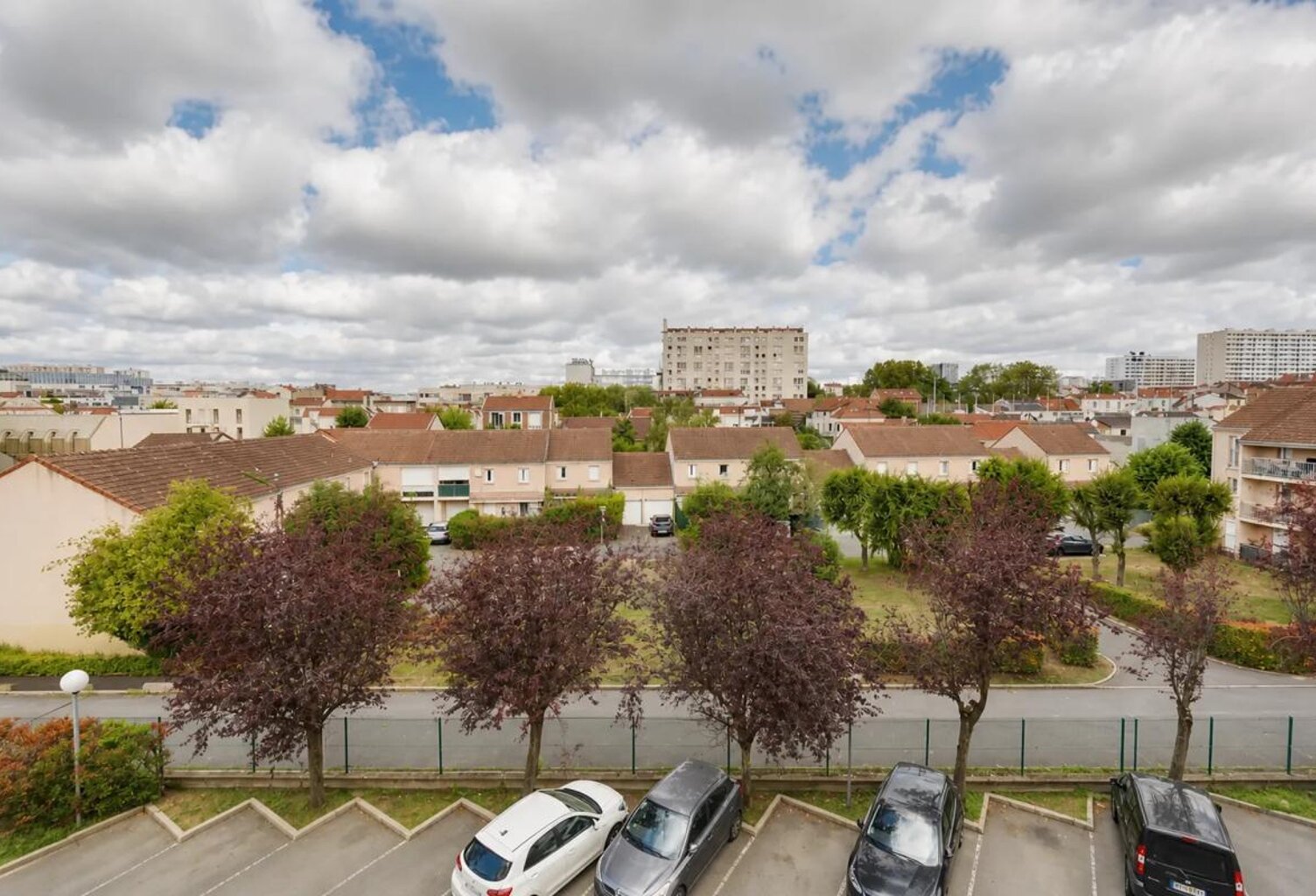 ✨ EXCLUSIVITÉ – APPARTEMENT 55 m² LUMINEUX AVEC BALCON, CAVE ET BOX — photo 1