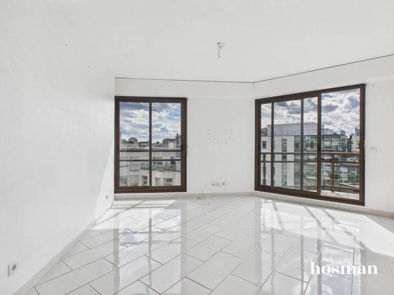 Coup de coeur - 3 pièces de 66 m² - Dernier étage avec balcon - Rue Jules Guesde, Levallois-Perret — photo 1