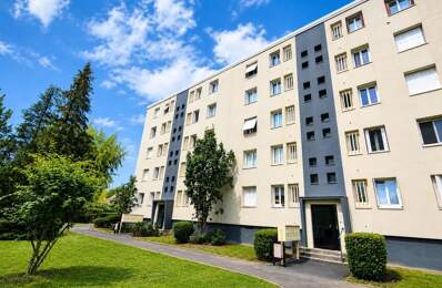 Appartement À Vendre — photo du bien
