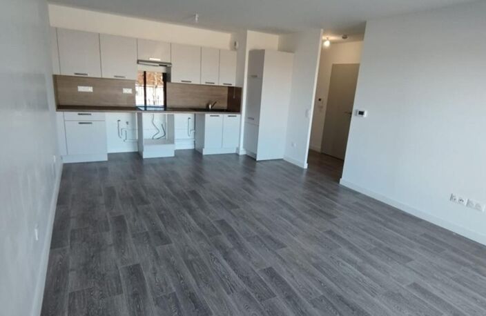 Appartement Luzarches 2P - 47 m² — photo 2