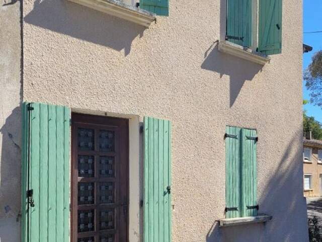 31540 MONTÉGUT-LAURAGAIS- Maison de village en pierre avec garage et jardin — photo du bien