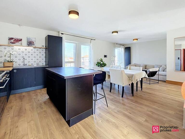 La Rochelle - Mireuil Résidentiel - Appartement de 72m² rénovés, 2 chambres — photo 1