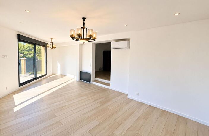 MANTES-LA-VILLE - MAISON RÉNOVÉE - 110 M² - 4 CHAMBRES - DPE A - TERRAIN DE 586 M² — photo 4