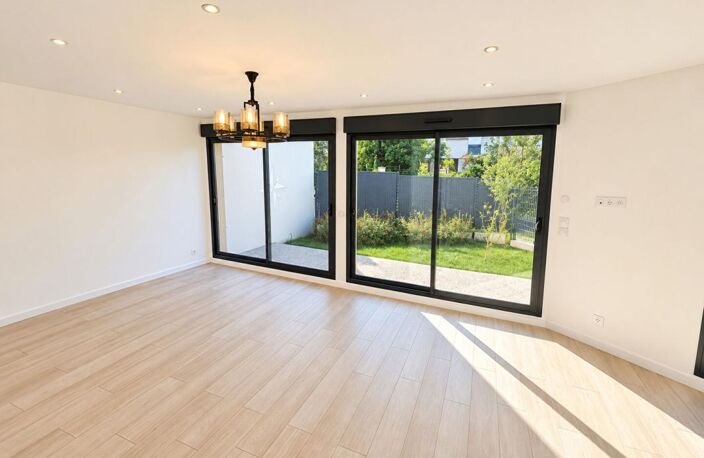 MANTES-LA-VILLE - MAISON RÉNOVÉE - 110 M² - 4 CHAMBRES - DPE A - TERRAIN DE 586 M² — photo 5