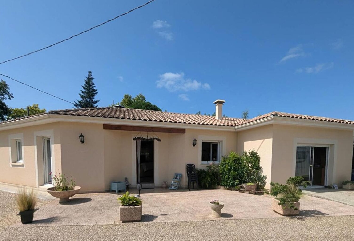 Maison Lugos 6 pièce(s) 143.03 m2 — photo 1