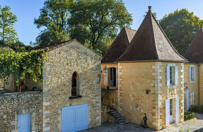 Ancien presbytère d'exception avec piscine et intimité absolue — photo 3