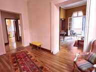 L'élégance et l'authenticité pour cet appartement bourgeois de 137M2 — photo 4