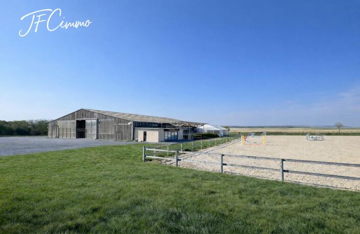 Propriété équestre Reims sur 2,5 hectares de terrains — photo 3