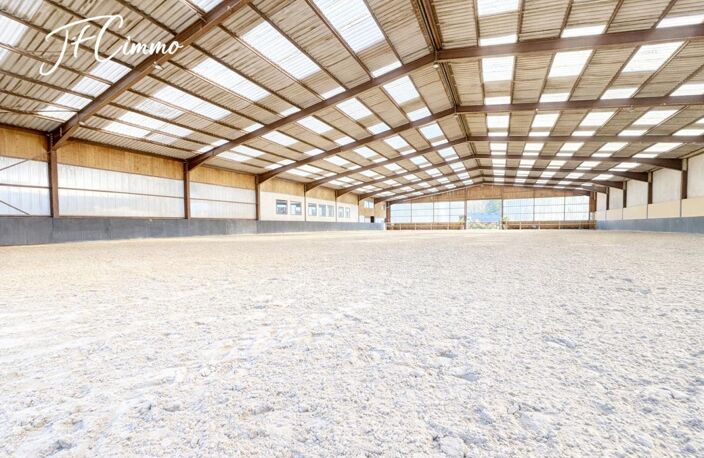 Propriété équestre Reims sur 2,5 hectares de terrains — photo 4