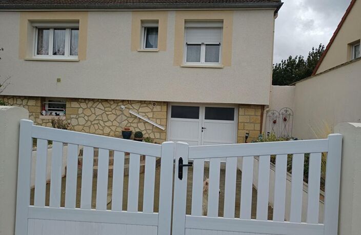 Maison Frenouville 6 pièce(s) 50 m2 — photo 2