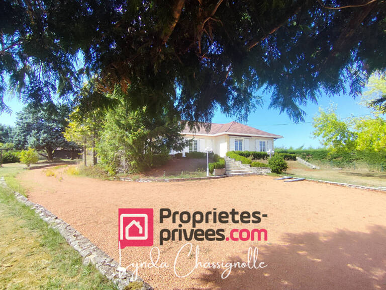Maison sur la Côte Roannaise - 5 pièces - 112 m² — photo 1