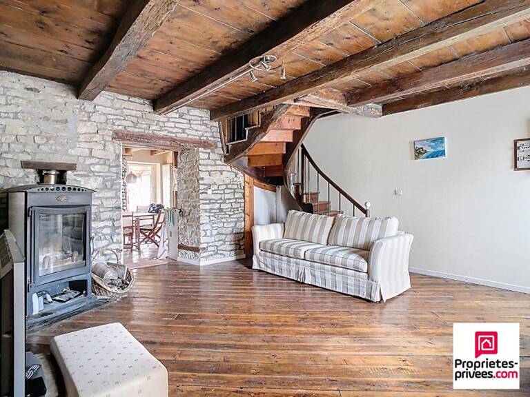 Maison en pierre  Courchaton 5 pièces 138 m2 + dépendance 90 m2 — photo 1