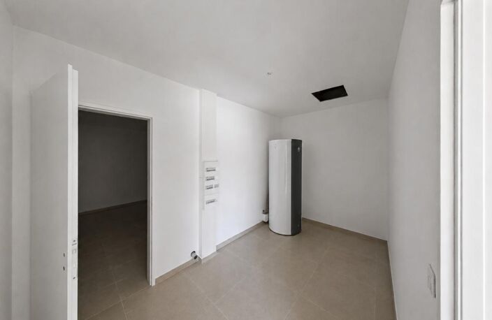 VILLA NEUVE  3 CHAMBRES PISCINE — photo 4