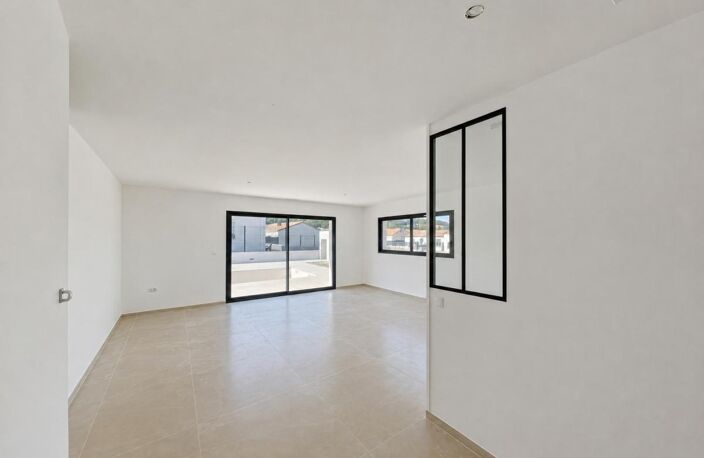 VILLA NEUVE  3 CHAMBRES PISCINE — photo 3