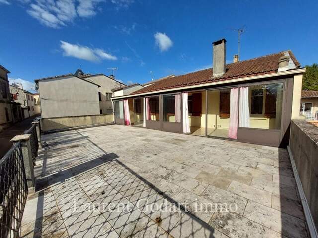Maison de village avec jardin et garage de 160m² — photo du bien